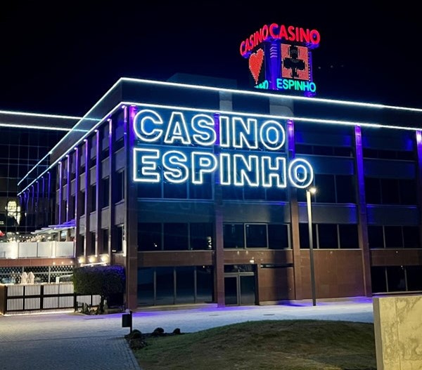 Cassino Espinho